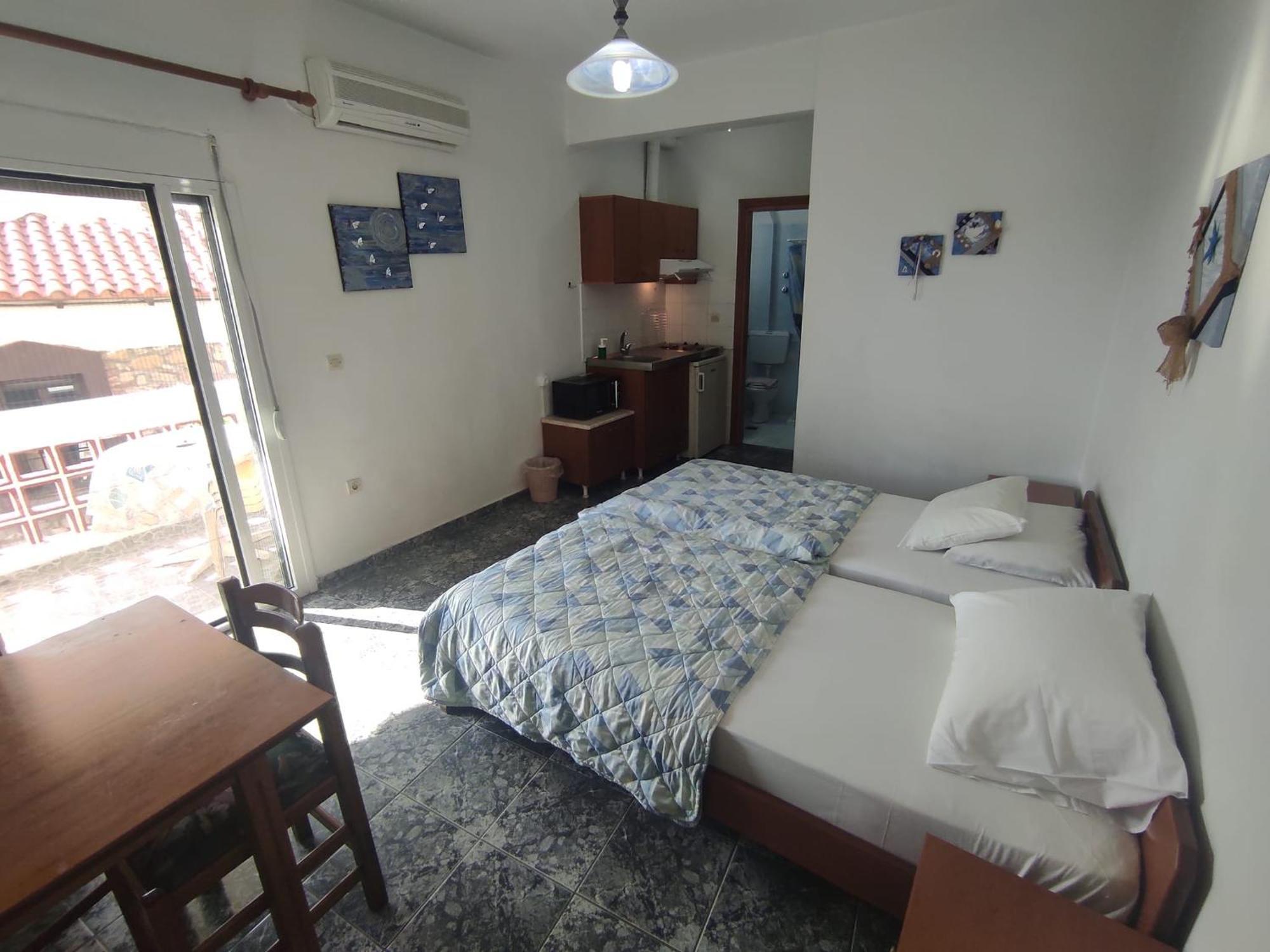 Peristerianos Apartments Néa Szkióni Kültér fotó