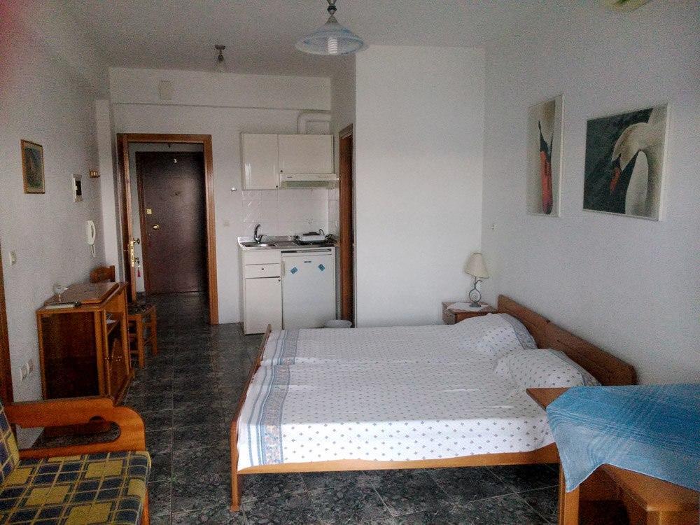 Peristerianos Apartments Néa Szkióni Kültér fotó